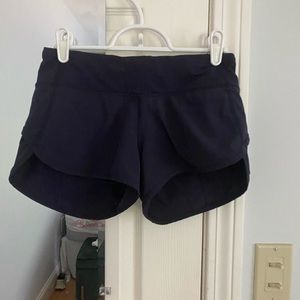 Lululemon 2.5in Speed Up Short